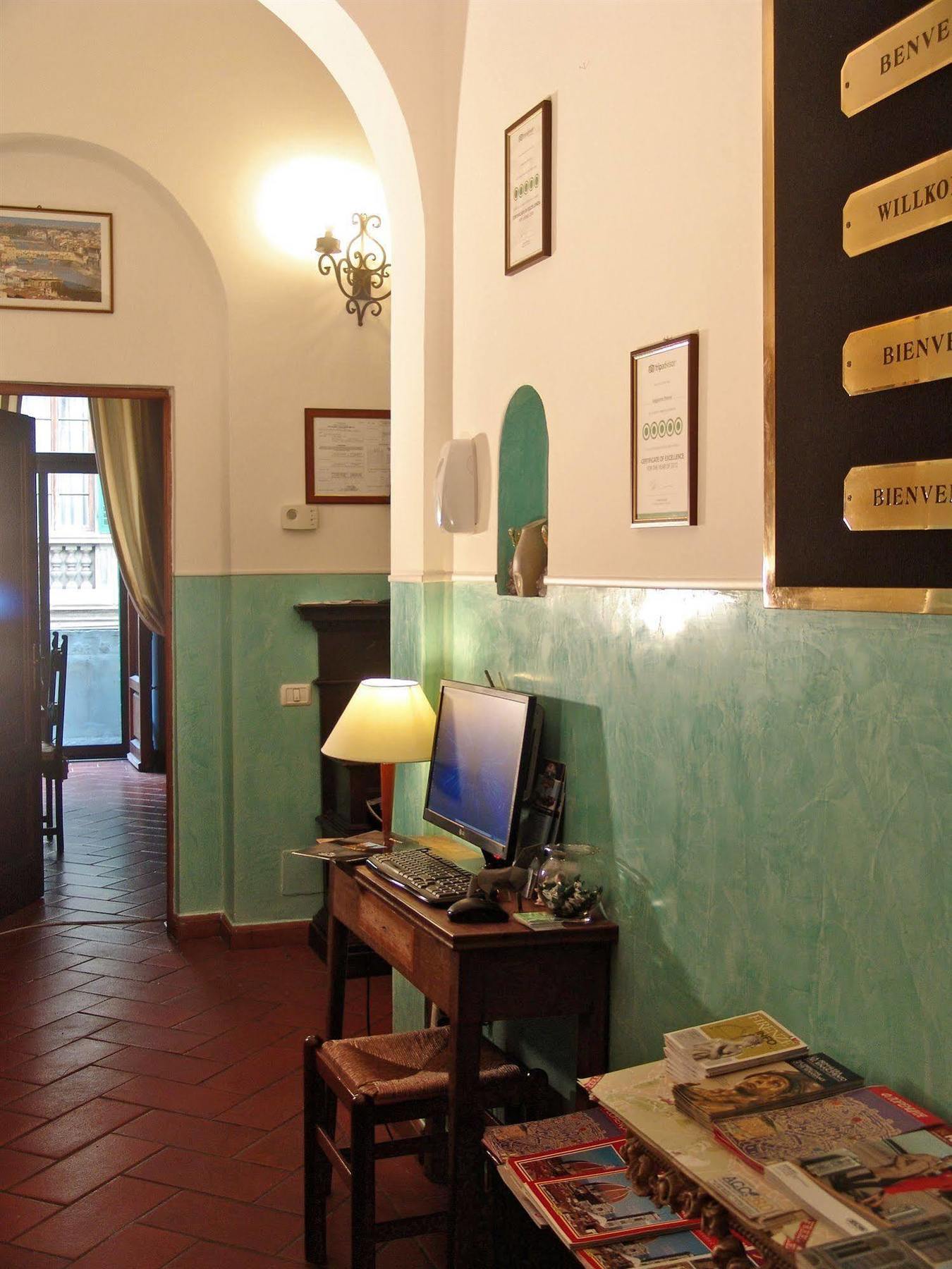 Coco Places Soggiorno Panerai, Centro Storico 佛罗伦萨 外观 照片